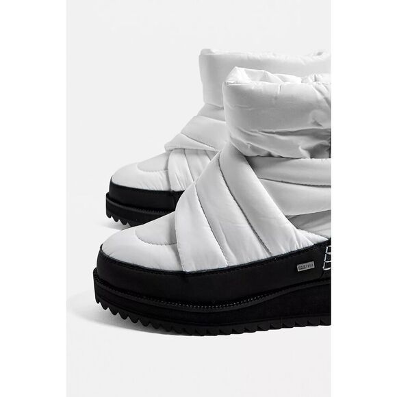 UGG Montara White Wool Lined Puffer Snow Boots Size 9 - Picture 3 of 12